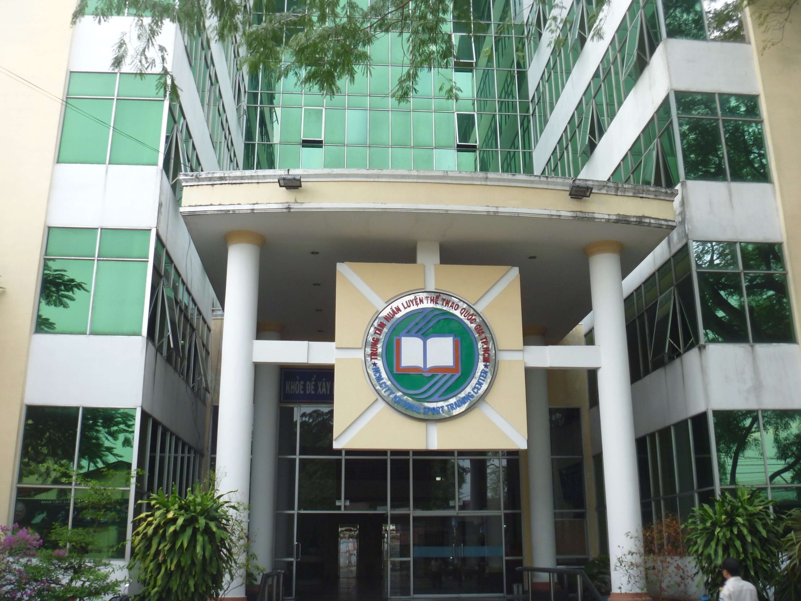 TRUNG TÂM HUẤN LUYỆN THỂ THAO QUỐC GIA TP HCM